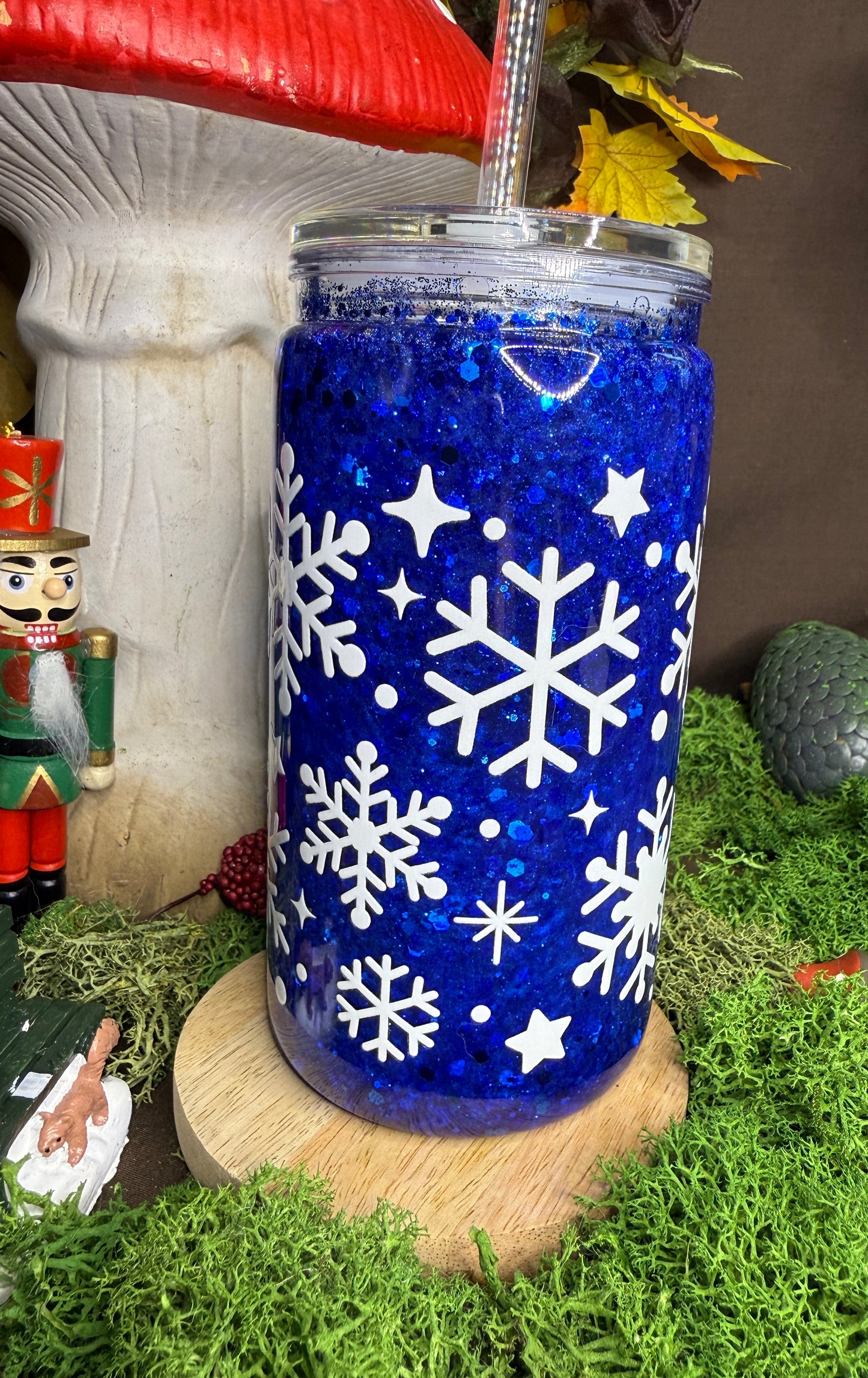 Verre Snowglobe motif Noël + paille