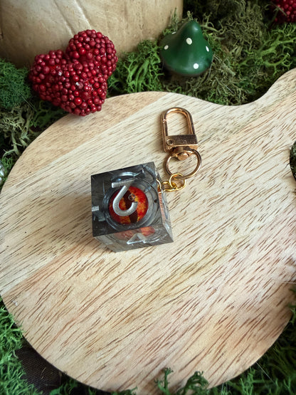 Porte-clés dés de JDR - Œil de dragon rouge